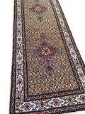 79 cm x 394 cm