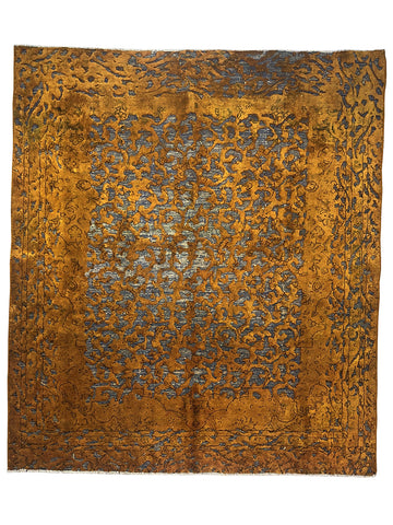 193 cm x 221 cm