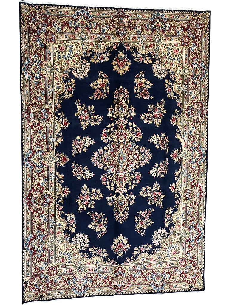245 cm x 335 cm