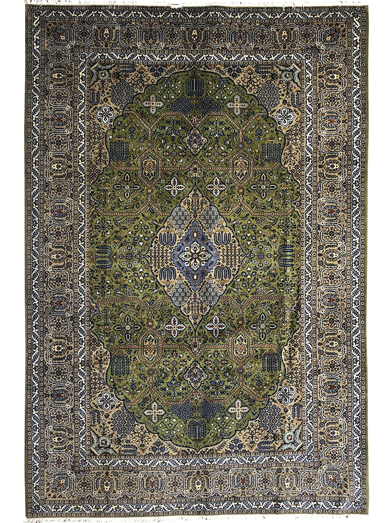 260 cm x 386 cm
