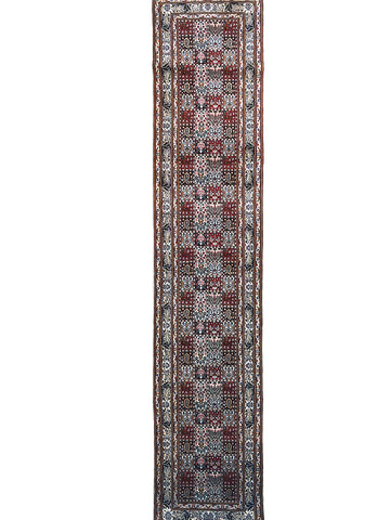 82 cm x 389 cm
