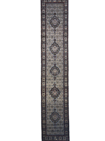76 cm x 392 cm