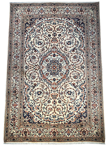 200 cm x 298 cm