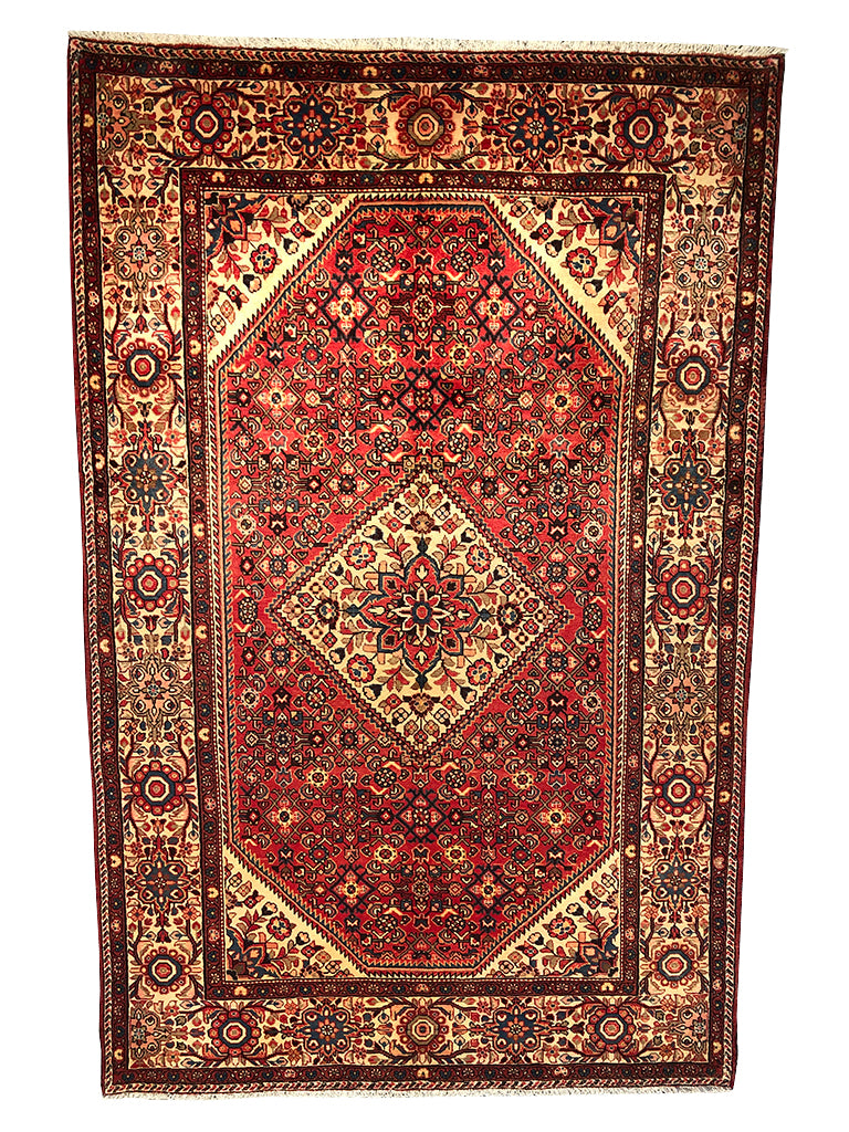 215 cm x 335 cm
