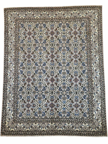 302 cm x 387 cm