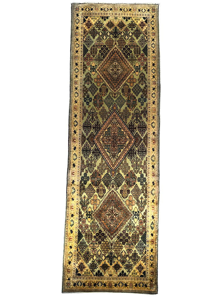 110 cm x 353 cm