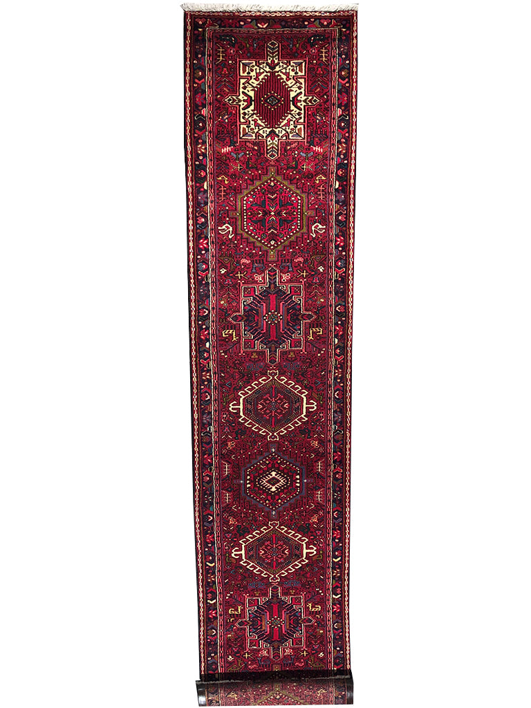 83 cm x 450 cm