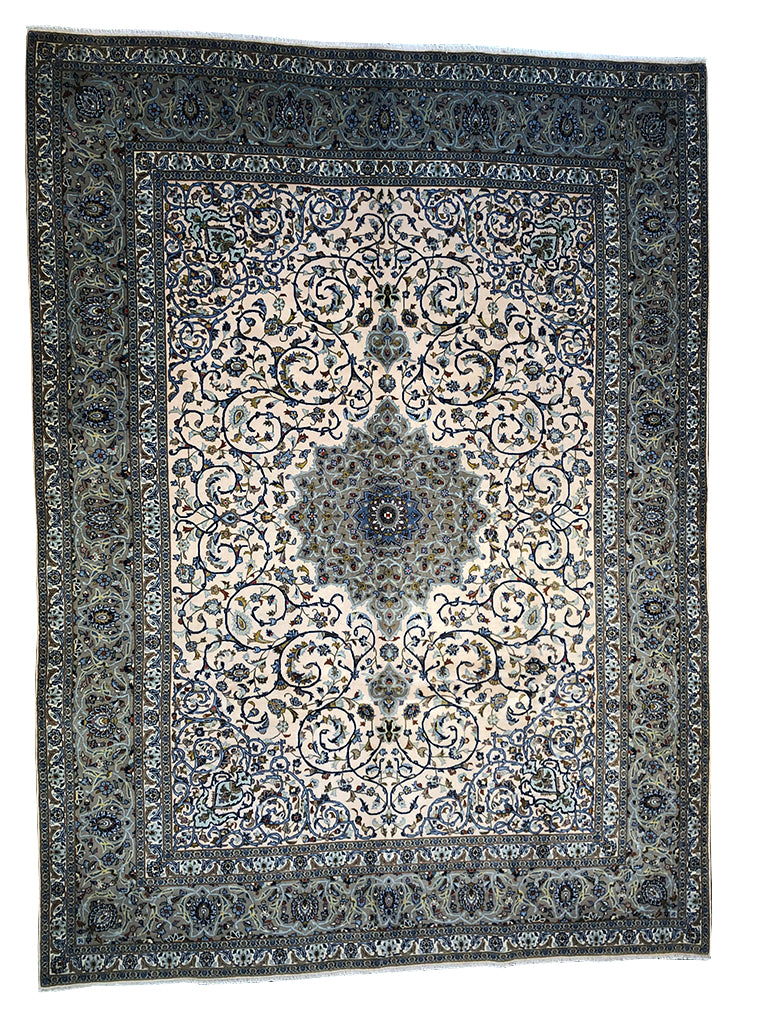 300 cm x 408 cm